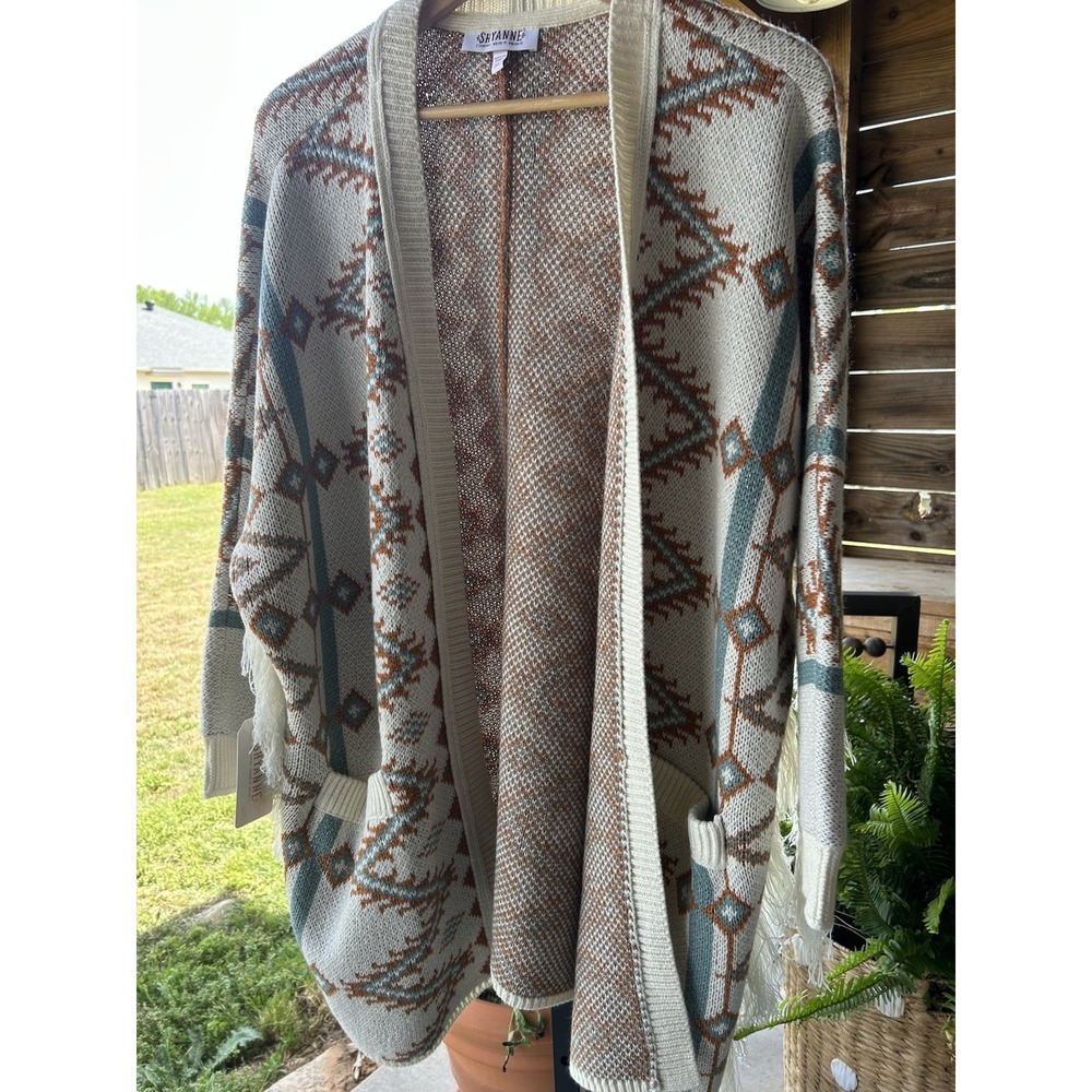 NEW $79 XLG Shyanne Women's Southwestern Print Cardigan Fringe Detail
